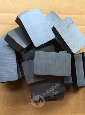 黑色方形磁铁F48*22*10刀架磁铁工具条磁钢强力铁氧体吸铁石
