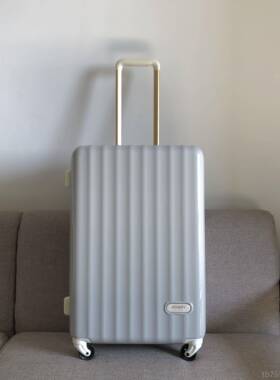 正品MANRE行李箱女出万口日本airwy静音向2轮网a红旅行箱204寸拉