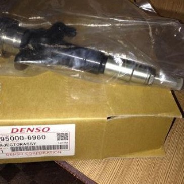 喷油器总成 095000-6980 原厂全新件