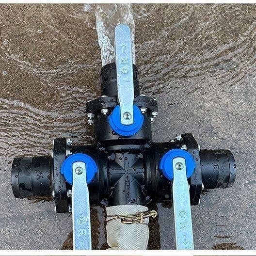 滴灌主管大流量一体四通阀门滴灌带配件农用灌溉三通阀门滴灌开 �