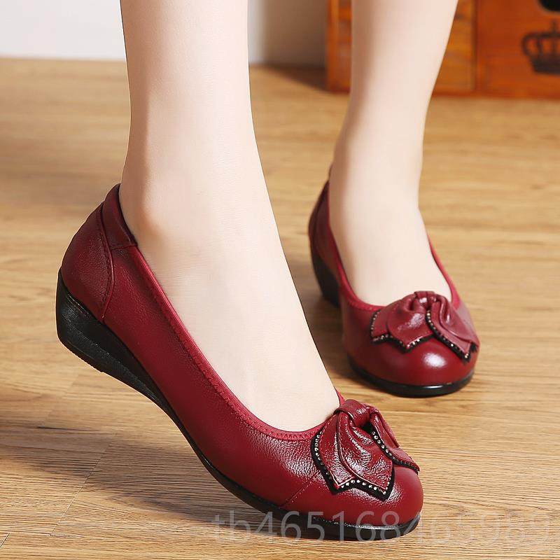 高档春秋女士真皮妈妈鞋坡中跟年女鞋浅防跟滑口单鞋牛中皮中老年,女鞋,浅口单鞋,淘宝优惠券,粉丝福利购,淘宝优惠卷