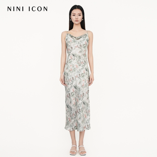 吊帶連衣裙修身 NINI 顯瘦包臀長(zhǎng)裙 碎花無袖 法式 ICON2025夏季 新款