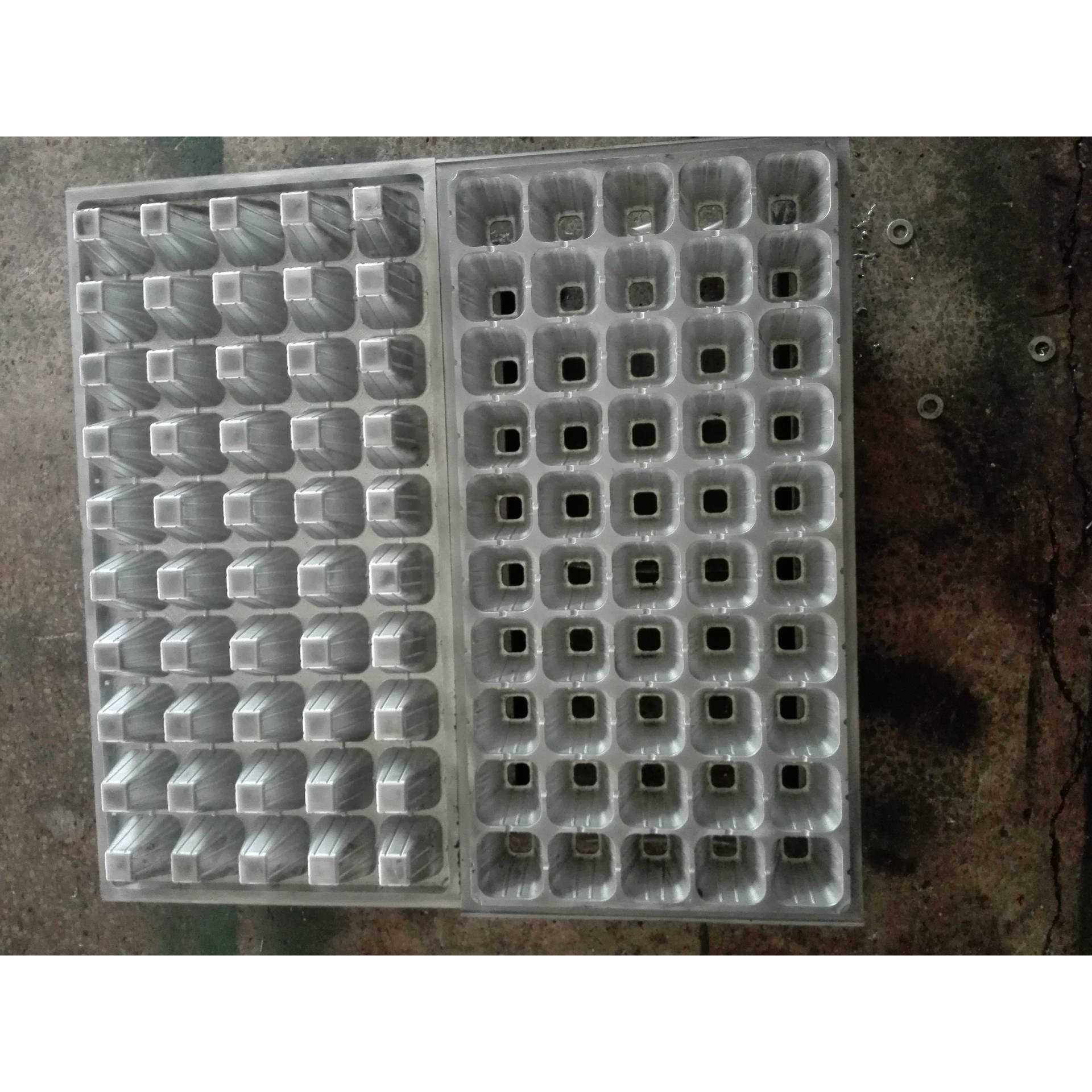 肓苗盘机器,育苖盘压塑模具,荣嘉机械制造厂生产