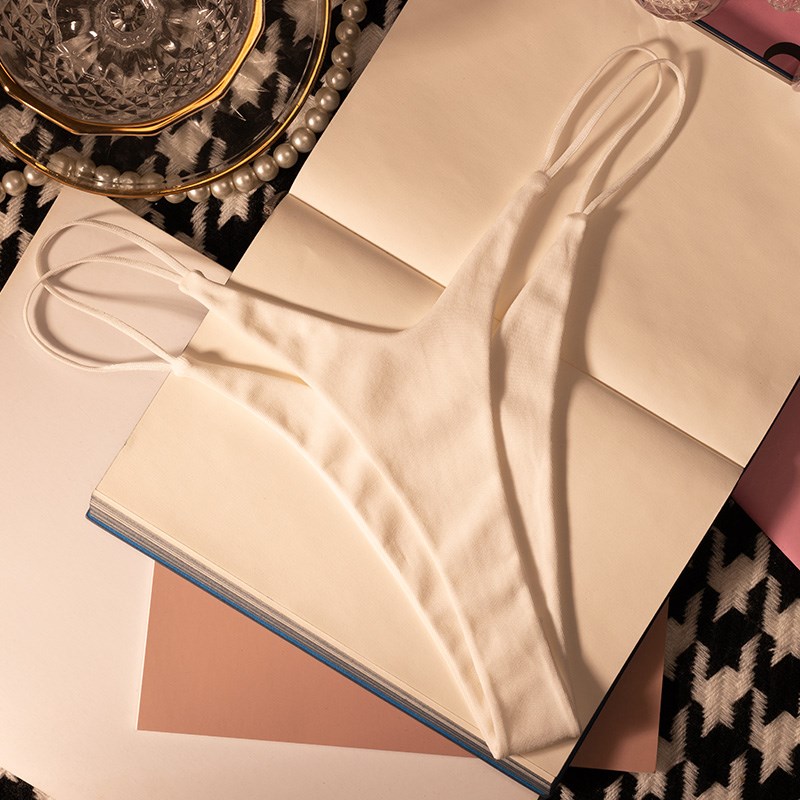 高叉内裤女打底丁字裤比基尼T裤舞蹈练功S裤游泳健身大码