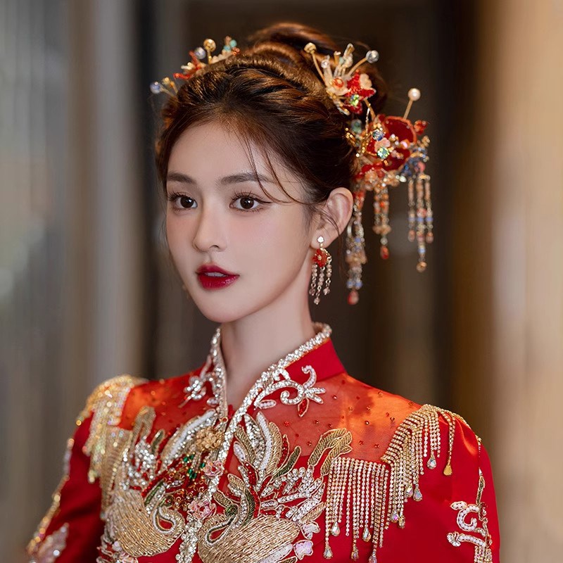 红色秀禾服c新娘头饰2025新款中式简约花朵古风大气高级龙凤褂发