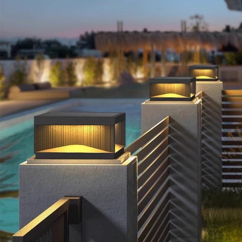 别墅大门两侧太阳能门柱灯户外防水围墙柱子灯室外农村院子柱子灯