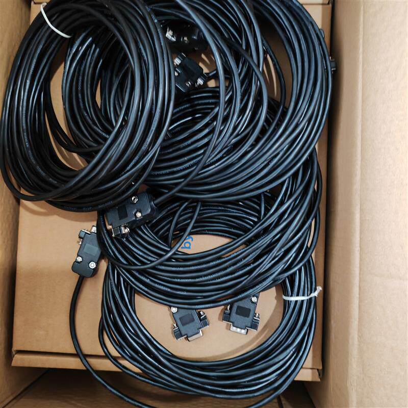 日本PRO-FACE触摸屏编程电缆GP3000H-CBLSD-10M