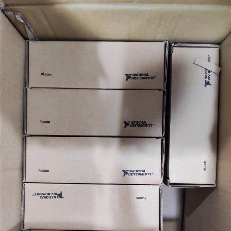全新 PXI2569 PXI6251 PCI6221 PCI8513 PXIe-8245议价