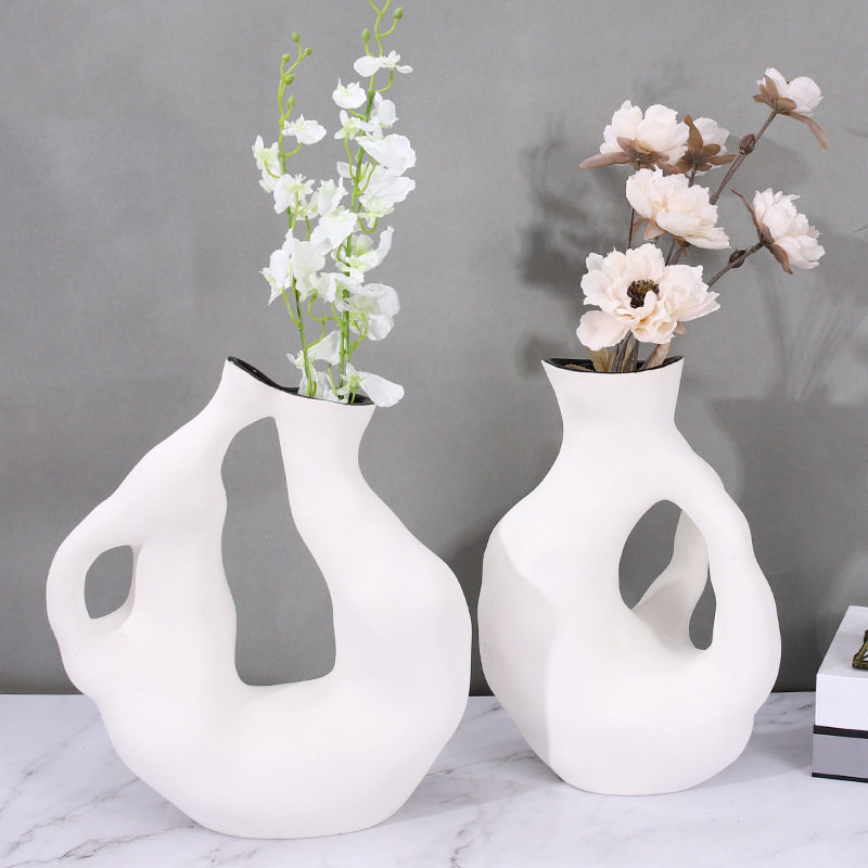 现代轻奢黑白简约干花花器创意家居软装饰电视柜酒柜玄关树脂花瓶,模玩/动漫/周边/娃圈三坑/桌游,文化/体育周边,淘宝优惠券,粉丝福利购,淘宝优惠卷