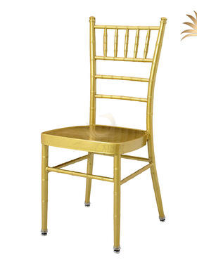 批发白色椅子chiavari金属框架餐饮金堆叠金属铝酒店宴会椅，用于