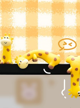 电脑屏幕趴趴小摆件显示屏办公室工位氛围布置装饰打工人上班发疯