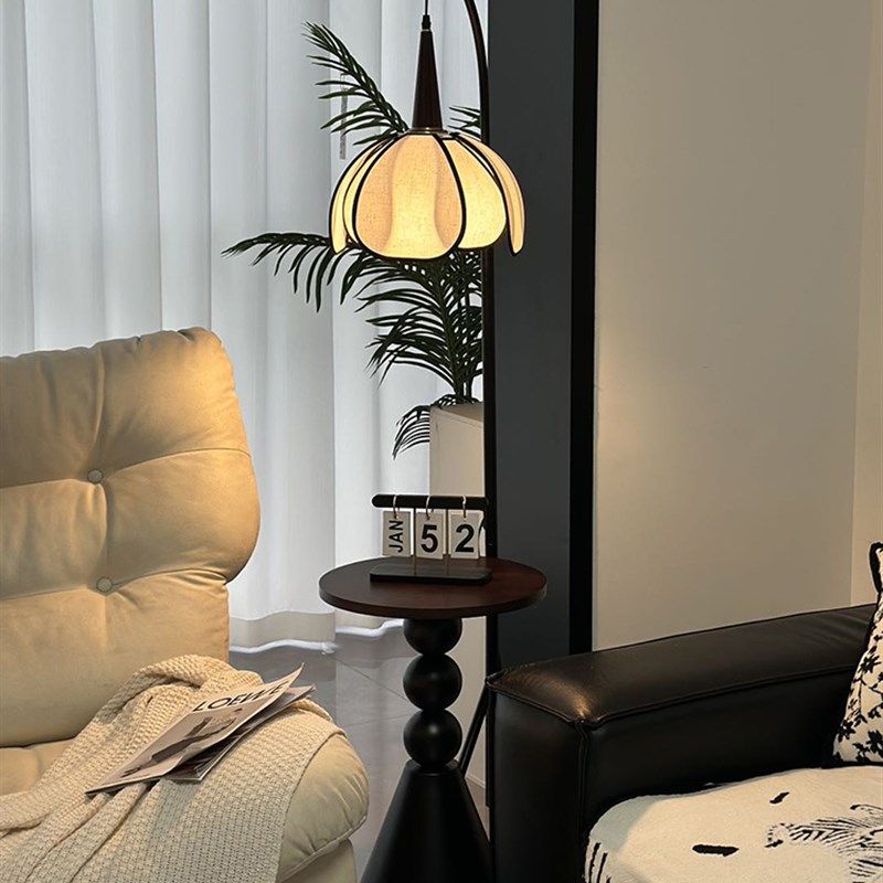 中古风茶几落地灯置物架客厅卧室沙发旁边法式覆古床头柜台灯一体,家装灯饰光源,置物功能落地灯,淘宝优惠券,粉丝福利购,淘宝优惠卷