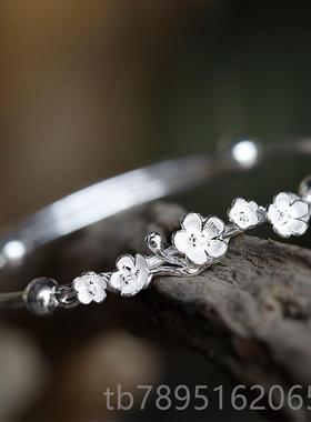 高档礼炙真银推楼梅花手镯99纯银女镯子古法实心素圈银饰9拉情人