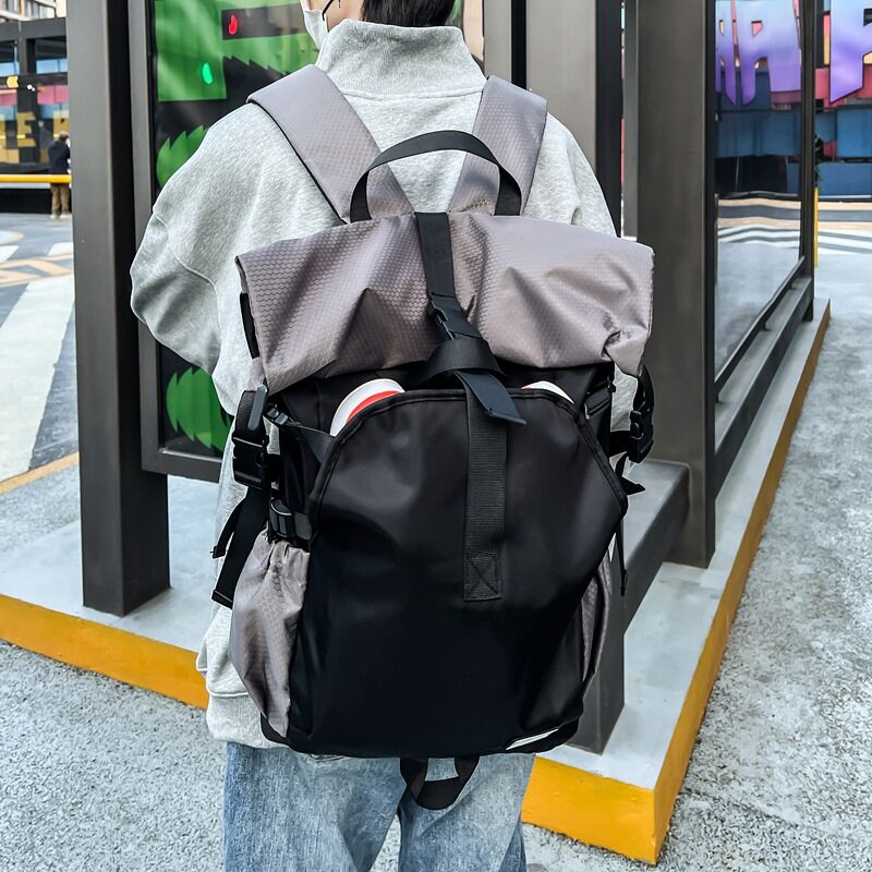 设计感小众双肩包大容量旅行背包
