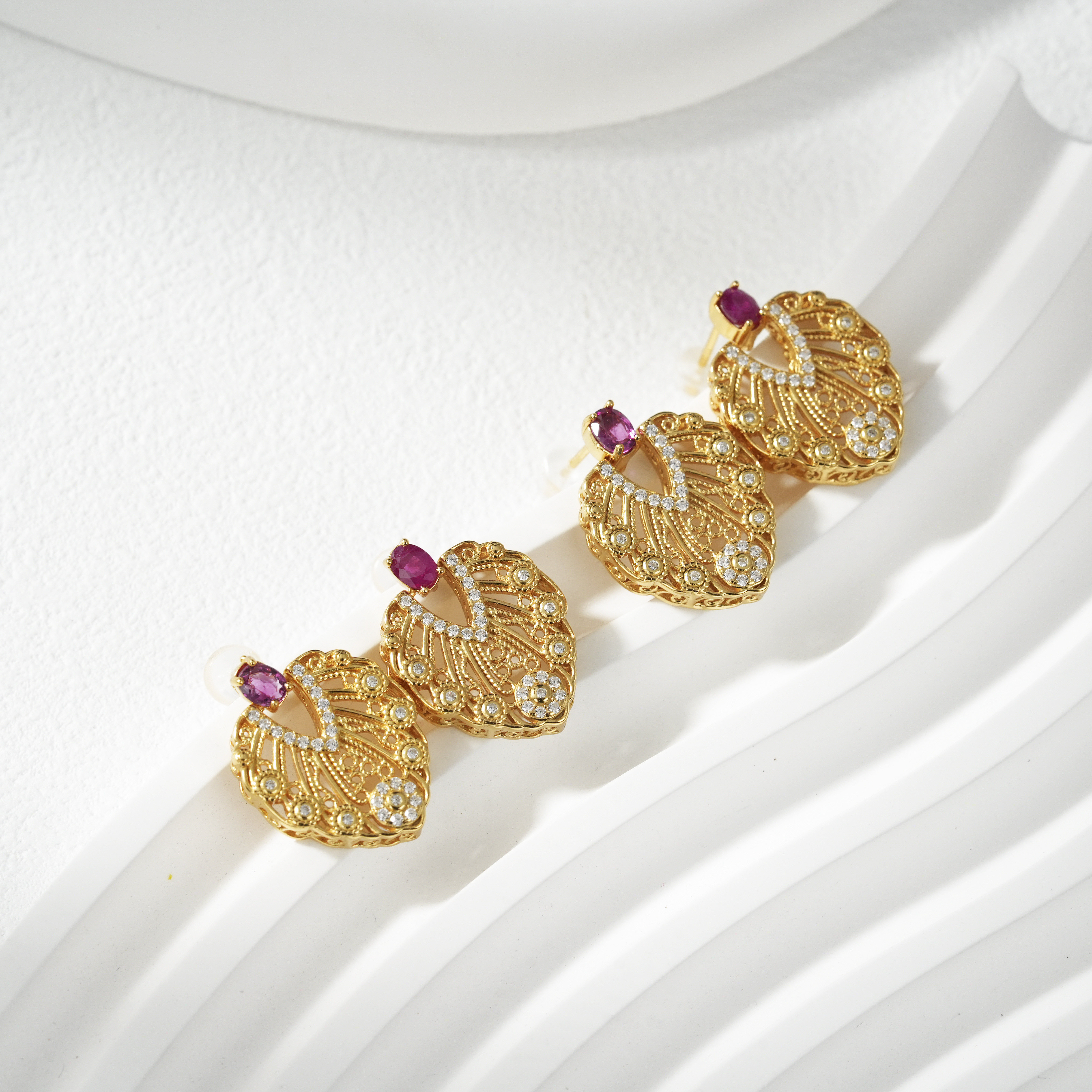 云上叙20 DS90195 红宝石耳坠-多样性发一件-3.5*2.5mm（甄选）,珠宝/钻石/翡翠,耳饰,淘宝优惠券,粉丝福利购,淘宝优惠卷