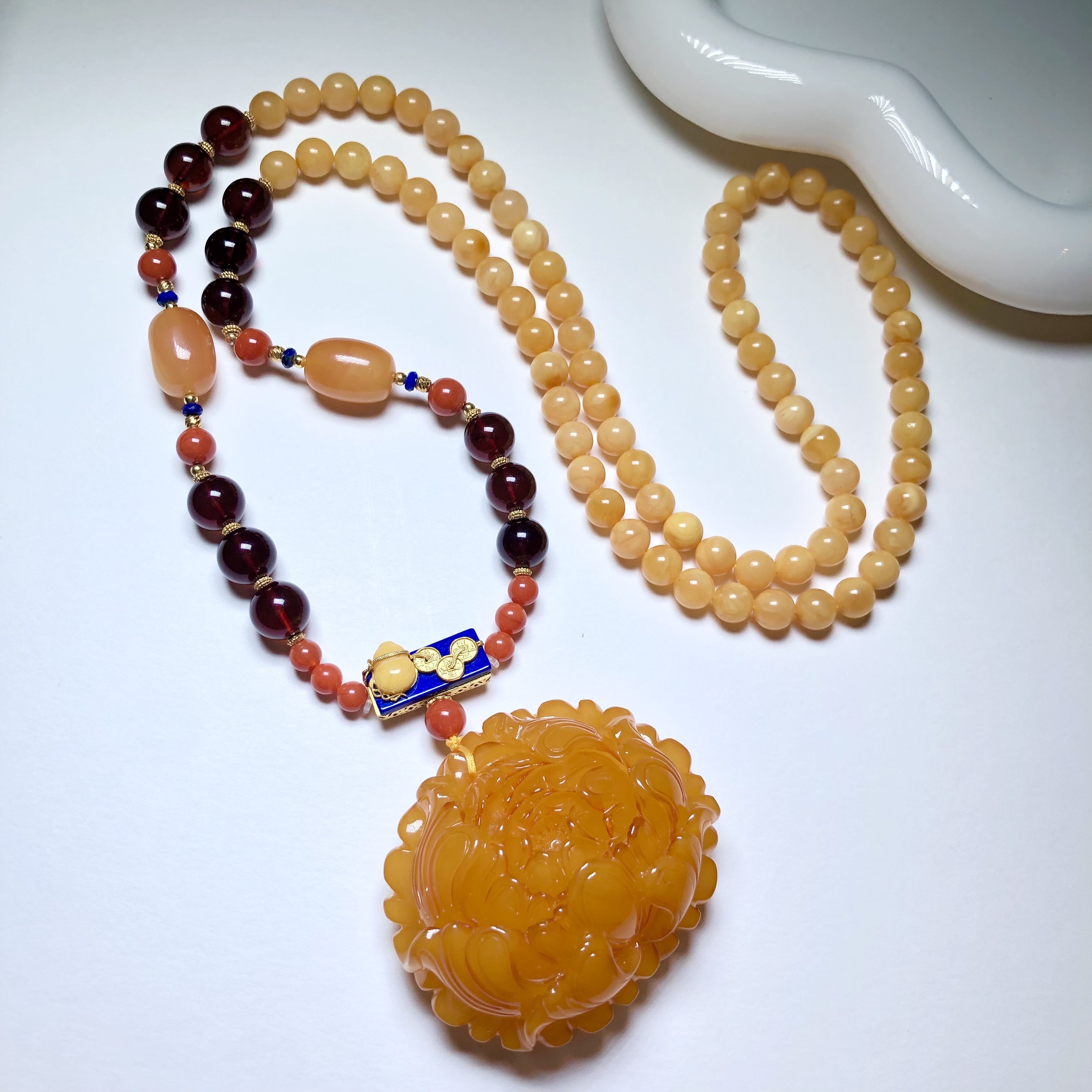 云上叙俄罗斯天然蜜蜡吊坠新中式长款套链秋冬毛衣链项链V62721-E