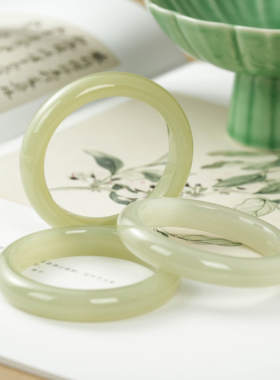 云上叙4 DS33233-和田玉手镯-多样性发一件-10x7mm（甄选）