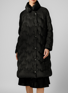 素芭云感暖意立领羽绒服女冬季新中式时尚保暖波纹绗线外套SJ0782