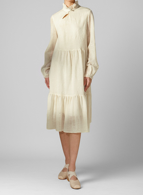 素芭艺术感木耳褶立领连衣裙女秋冬新中式时尚百搭休闲长裙SF0767