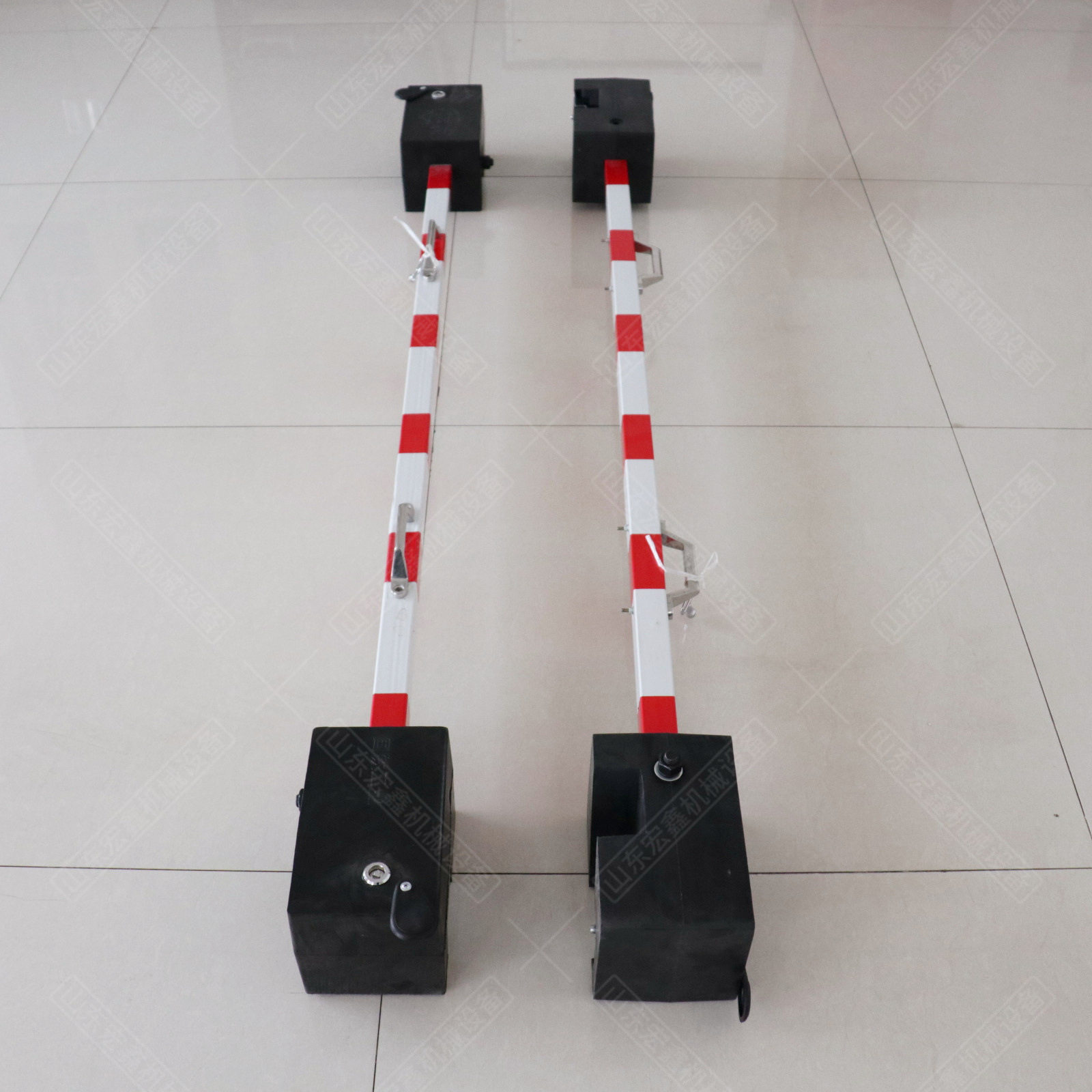 便携式带把手橡胶防溜枕木带斜槽自锁式三角锁折叠式防溜枕木,模玩/动漫/周边/娃圈三坑/桌游,文化/体育周边,淘宝优惠券,粉丝福利购,淘宝优惠卷