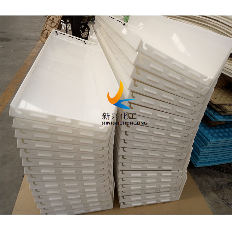 厂家供应Floorball旱地冰球围挡PE轮滑冰球场围栏塑料围挡界墙