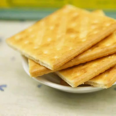 康元家庭克力架饼干640g袋装三味可选苏打韧性代餐办公室休闲零食