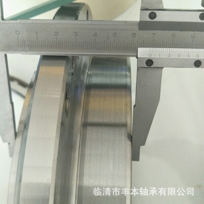 THK供应全系列交叉滚子轴承RB15025UU