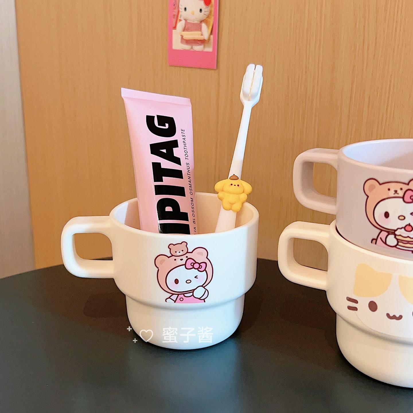 可爱加厚塑料漱口杯卡通猫咪可叠加牙刷杯情侣带手柄洗漱杯子