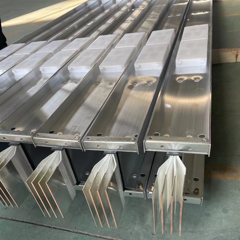 封闭式母线槽插接箱密集型母线槽插接箱母排分线箱插件配件连接器