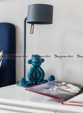 现代简约陶瓷小猴子创意摆件家居摆设客厅儿童房书房样板房饰品