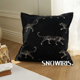 精选轻奢中古风抱枕套黑豹客厅沙发靠枕样板间高级感软装靠包床上