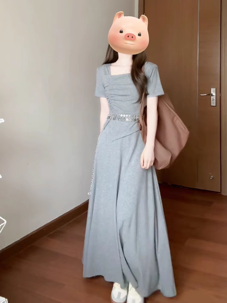 2025新款小个子慵懒风灰色连衣裙子女夏季法式高级感穿搭长裙套装