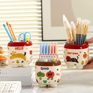 卡通笔筒大容量办公室桌面手账收纳盒简约风格儿童男孩女孩文具盒