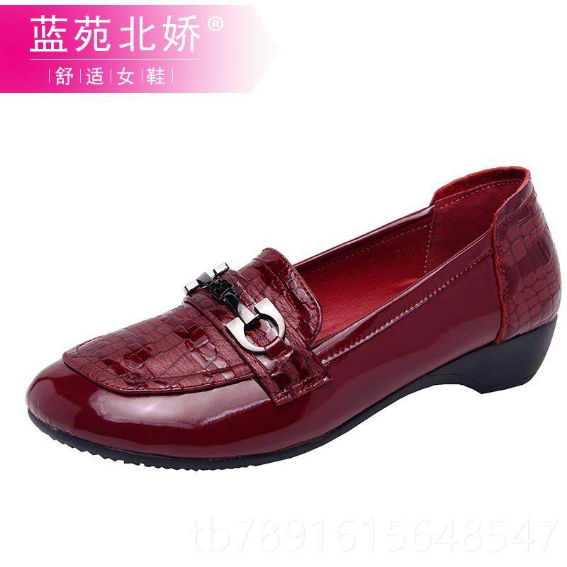 正品妈漆皮单0鞋真皮软底豆年豆鞋女浅口中妈鞋224新款皮鞋秋大码,女鞋,浅口单鞋,淘宝优惠券,粉丝福利购,淘宝优惠卷