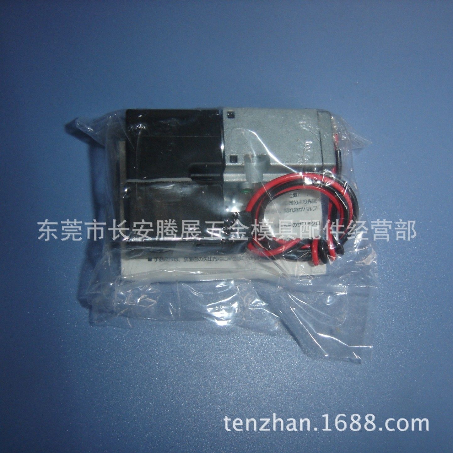 供应沙迪克慢走丝电磁阀 P5142-M6C2-DC24V