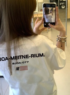 美式高街白色短袖女t恤夏2v024新款爆款设计感小众宽松版情侣上衣