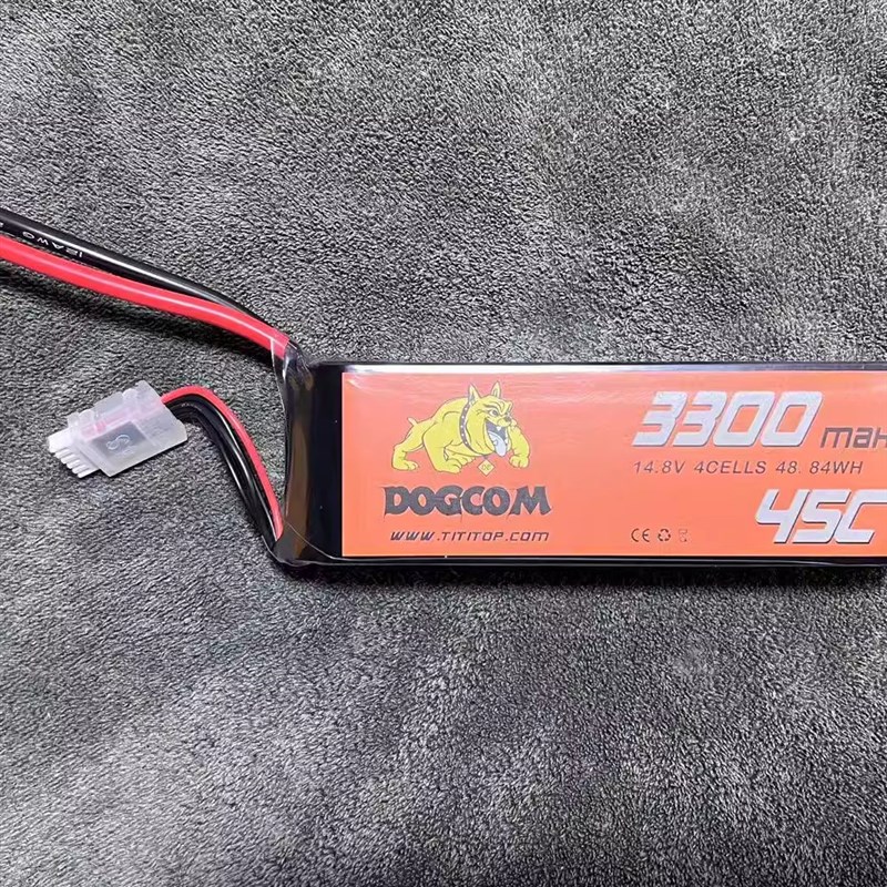 大黄狗航模锂电池6S3300,6S4500V,6S5200