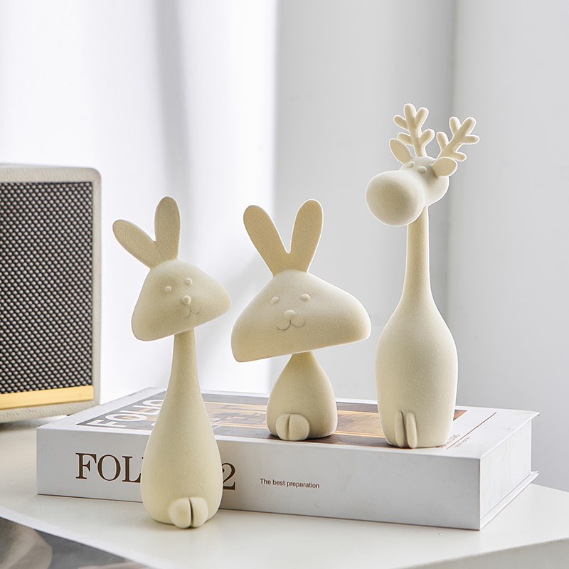 现代简约创意抽象兔子摆件艺术轻奢高级感玄关客厅电视柜桌面装饰