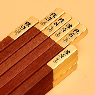 乔迁新居礼品礼盒实用朋友搬家礼物创意新房送V礼暖房温锅新婚