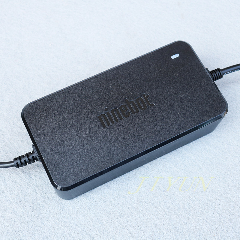 九号电动b车Mmax90F90BMax40充电器C65F35A40A60+B80锂电池充电器
