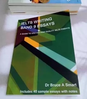 现货IELTS Writing Band 9 Essays-Bruce Smart纸质英文书