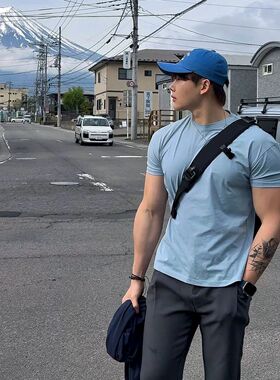 BEESTRONG美式休闲纯色超高弹力纤维拼接纯色夏季透气运动圆领T恤