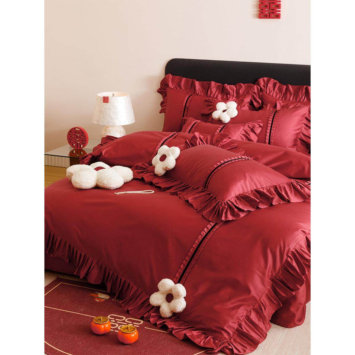 浪漫和简单的婚礼四件套100S立体花红色蕾丝婚礼被套床单和合身的