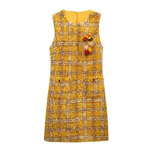 2025秋冬小香风黄色格纹粗花呢背心裙女收腰显瘦连衣裙OLQW 2033