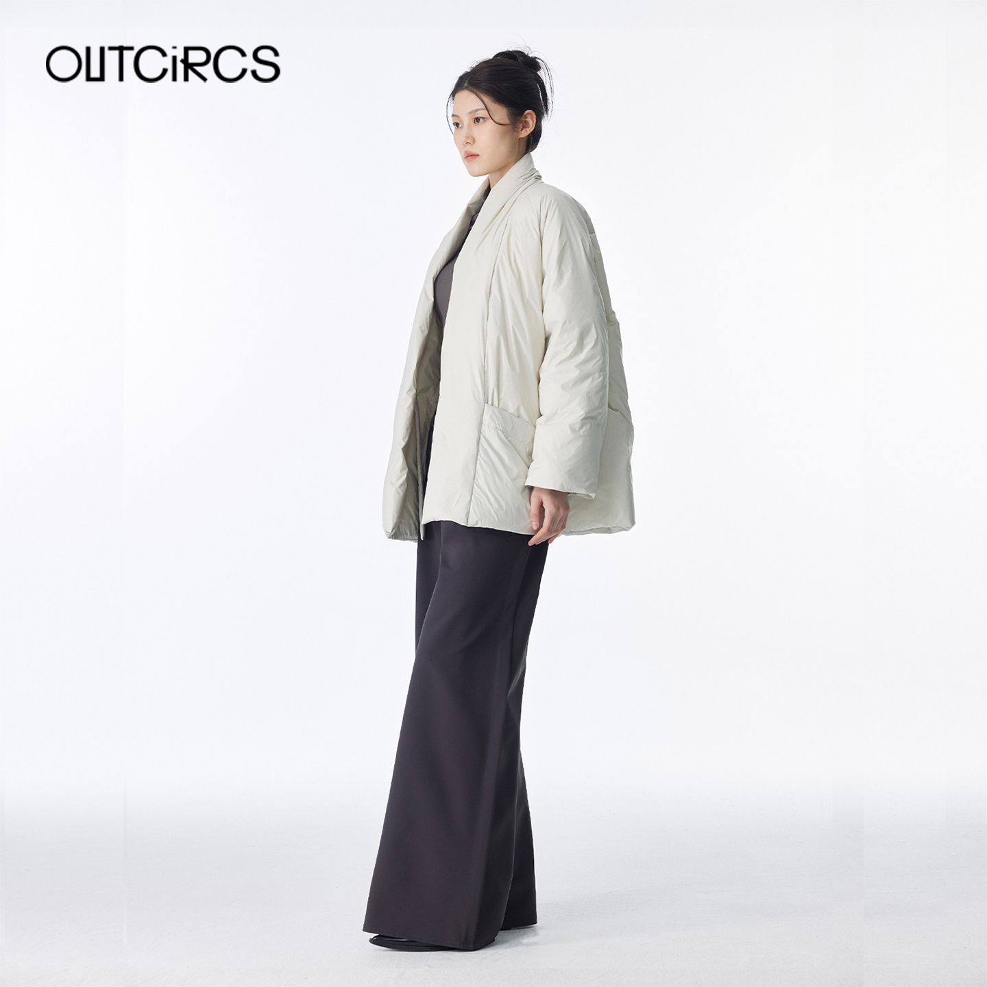 OUTCiRCS对襟羽绒服2025新款