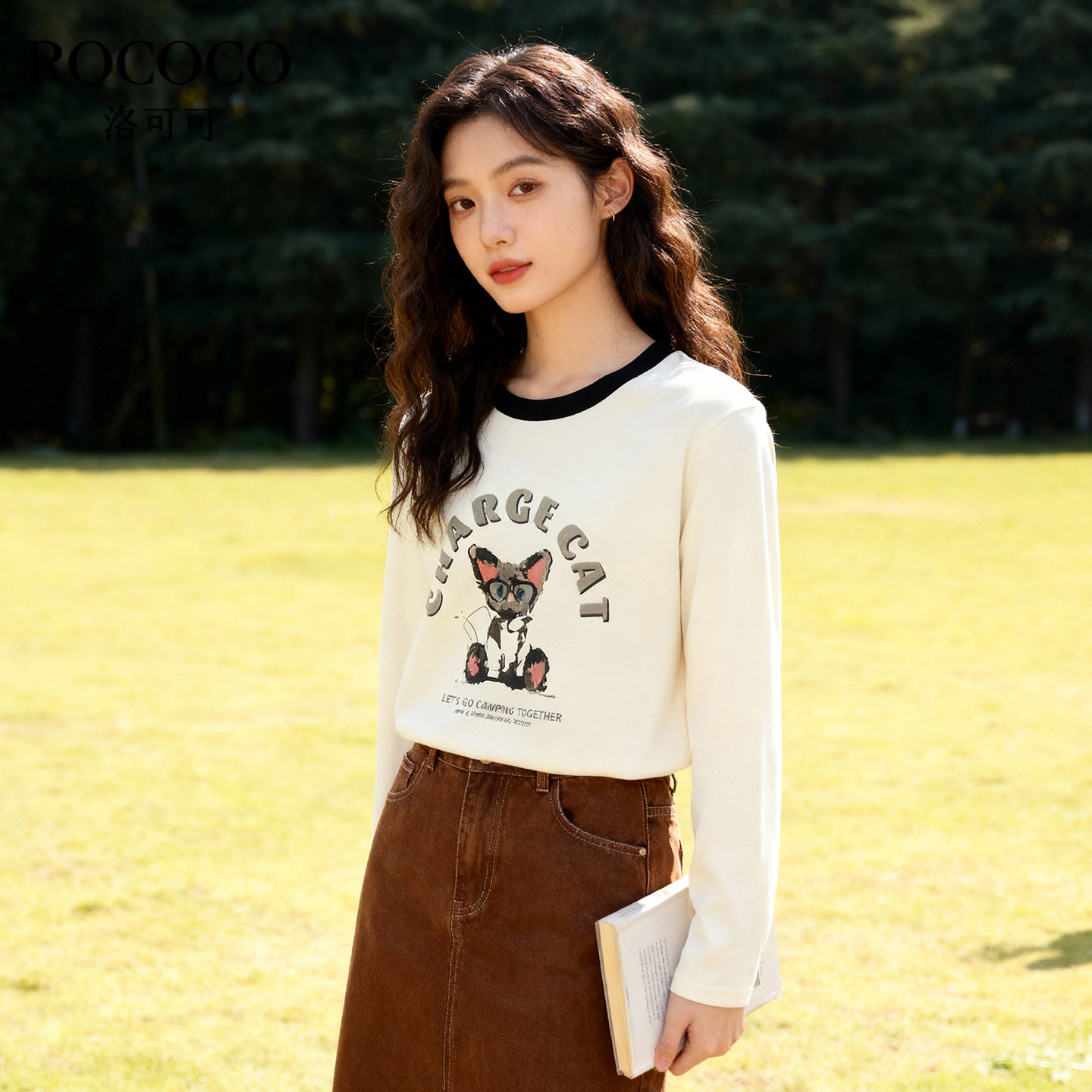 ROCOCO/洛可可2025可爱戴眼镜猫咪印花长袖针织衫女宽松百搭上衣