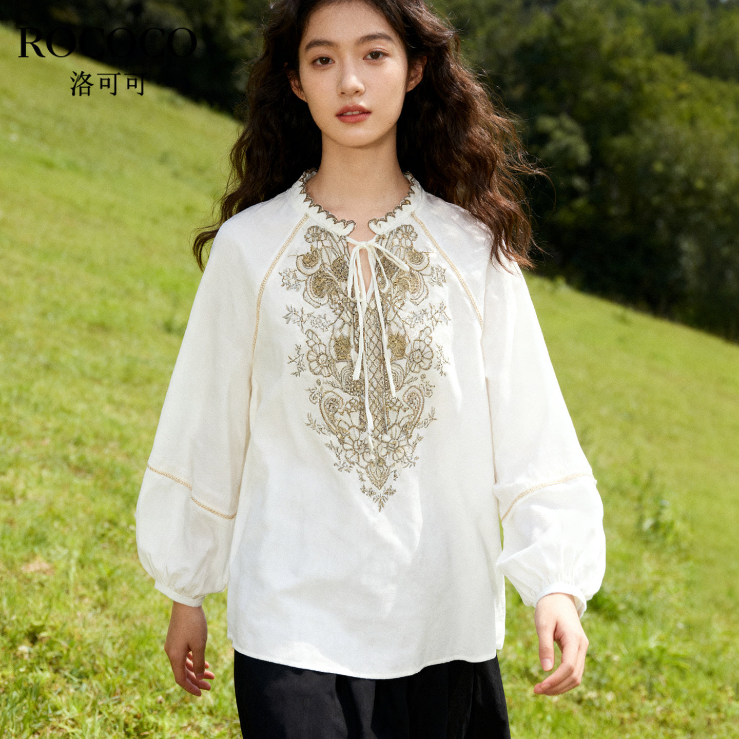 ROCOCO/洛可可2025秋季新款复古提花衬衫女文艺插肩袖系带小衫