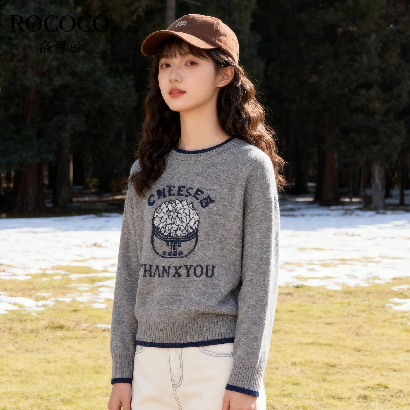 ROCOCO/洛可可撞色字母刺绣毛衣今年春季新款短款宽松圆领上衣女