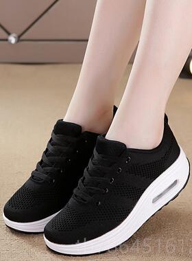 正品鞋子女网透气20鞋22秋季新款厚妈妈气垫旅游运面动鞋底休闲摇