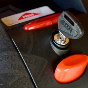 OBK37 意大利GIVI尾箱锁芯钥匙TRK33 52OBK42 V47 OBK48 OBK58